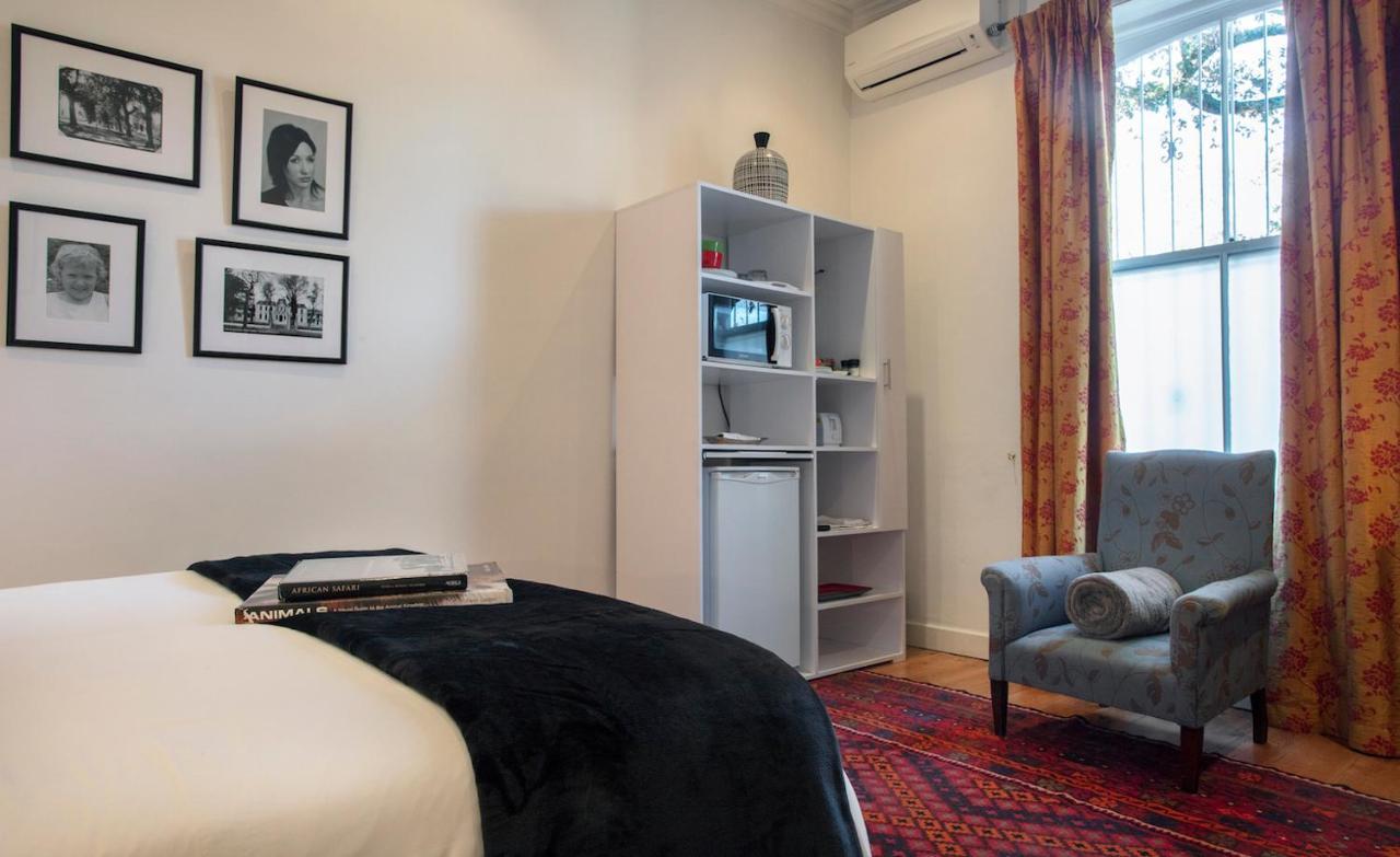 22 Die Laan Guest House 斯泰伦博斯 外观 照片